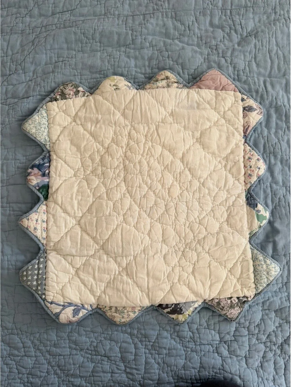 Vintage Impressions Patchwork Quilt Full Queen 80x82 w/ Matching Pillow Sham
